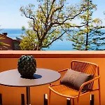 Riviera 5*