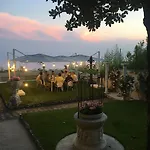 Riviera 호텔