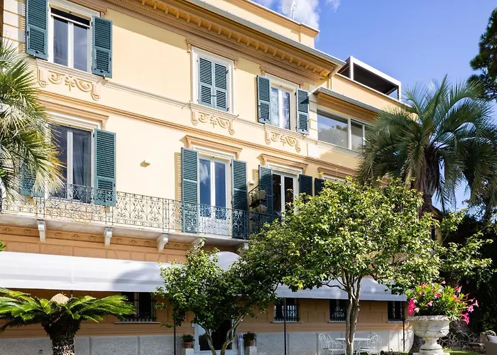 Hotel Riviera