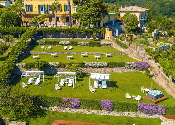Riviera Hotel